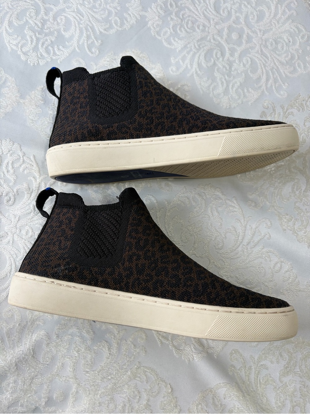 Rothy’s The Chelsea Ankle Boot Espresso Spot Leopard Print Slip On Size 7 - Picture 5 of 15